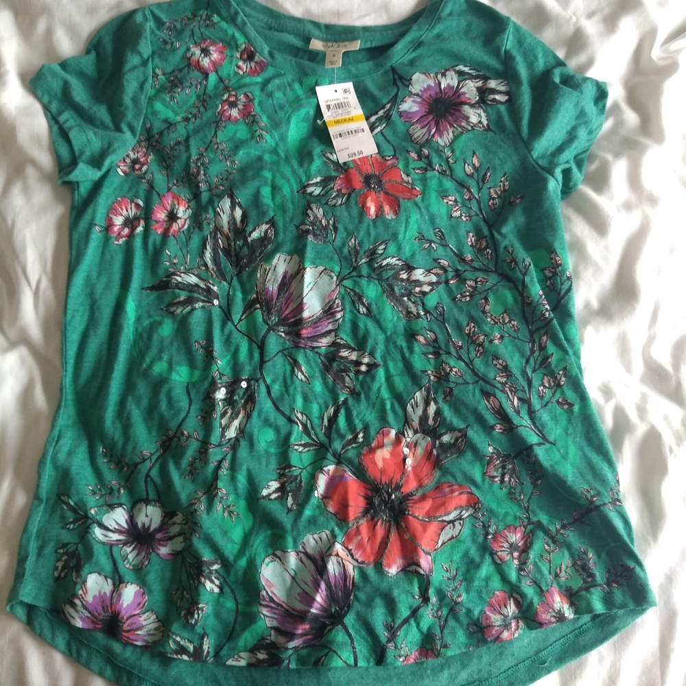 Women's clothing